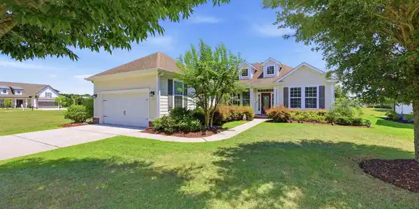 431 Plantation Oaks Dr.