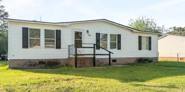 117 Ranchette Circle