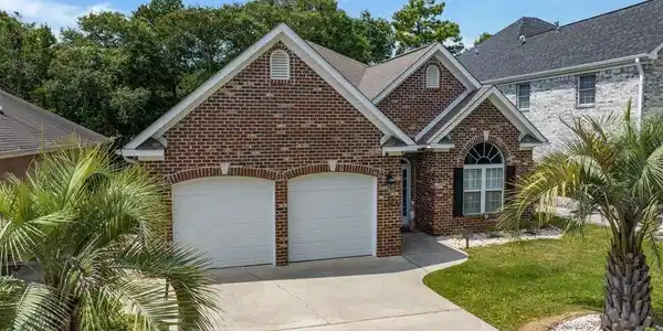884 Cardinal Pl.