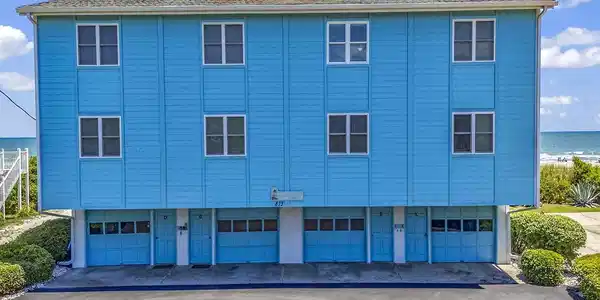 813 N Ocean Blvd.