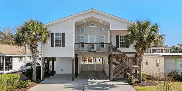 1611 Hillside Dr. S.