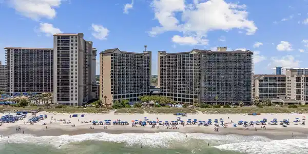 4800 South Ocean Blvd.