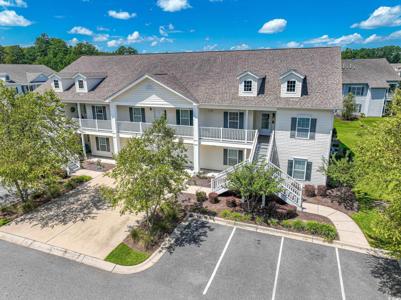 828 Sail Ln.