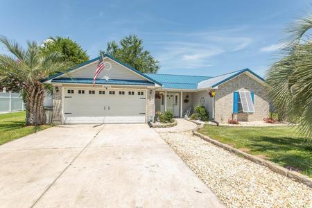 3879 Mallard Way