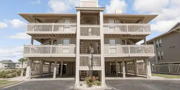 1801 N Ocean Blvd.