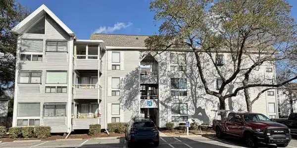 351 Lake Arrowhead Rd.