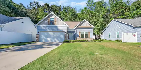 370 Clearwater Dr.