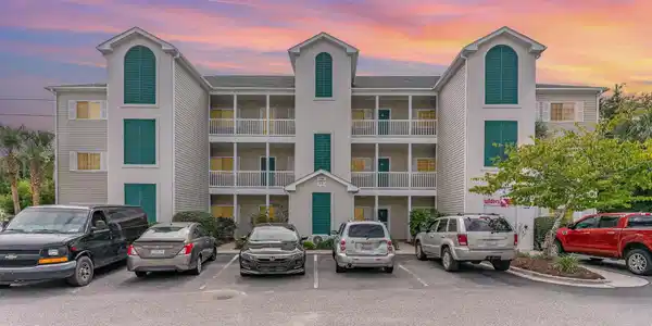 1100 Commons Blvd.