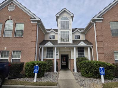 4370 Crepe Myrtle Dr.
