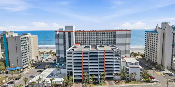 7200 N Ocean Blvd.