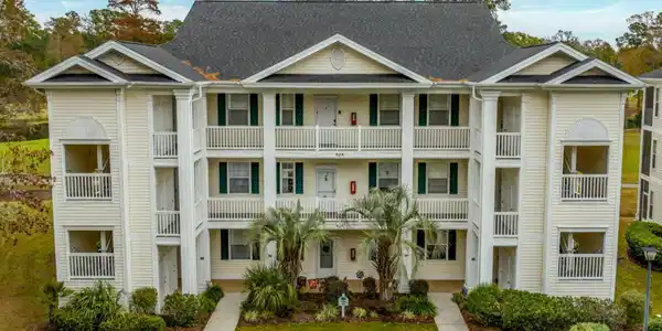 654 River Oaks Dr.