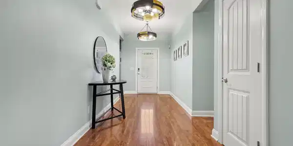 Image 4 Image 4