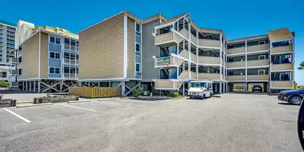 2405 South Ocean Blvd.