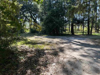 Lot 6 H C Lewis Ln.