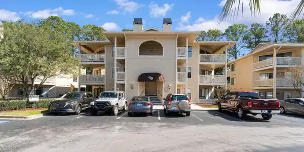 4226 Pinehurst Circle