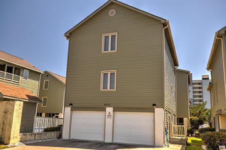 4619 Surf St.
