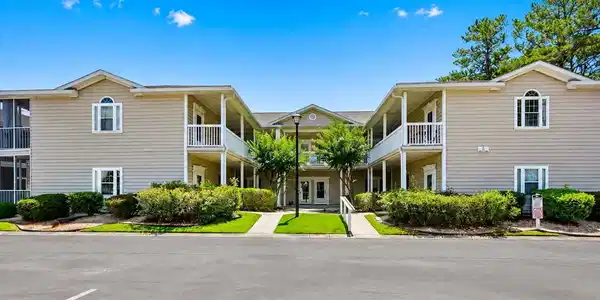 3501 Sweetwater Blvd.
