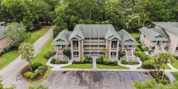 215 Pinehurst Ln.