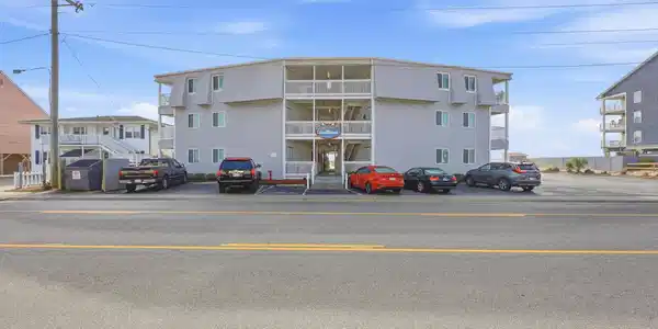 5000 N Ocean Blvd.