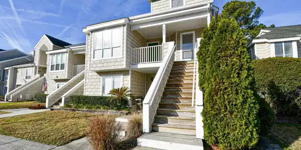 3837 Myrtle Pointe Dr.