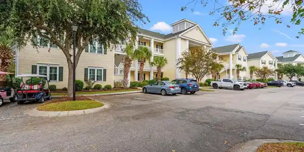 601 N Hillside Dr.