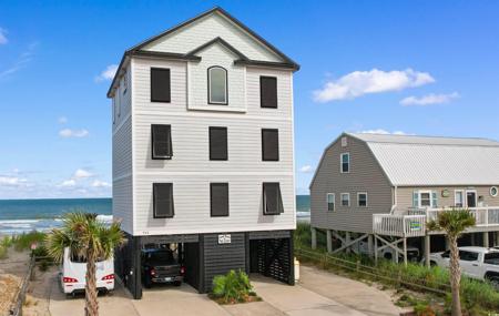 725 South Waccamaw Dr.