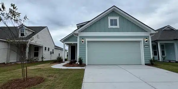 1118 Lady Bird Way