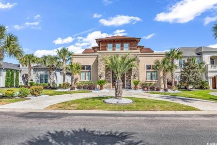 194 Avenue of the Palms