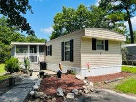 4 Bluewater Ln.