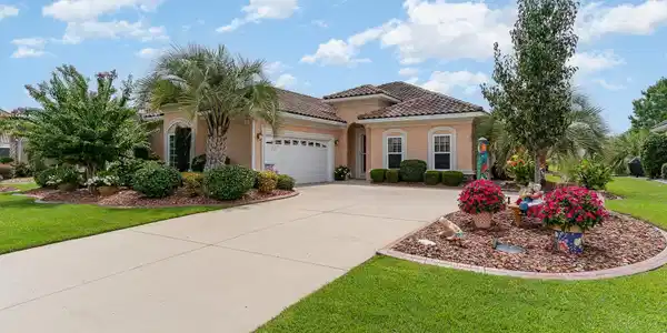 684 Evers Loop