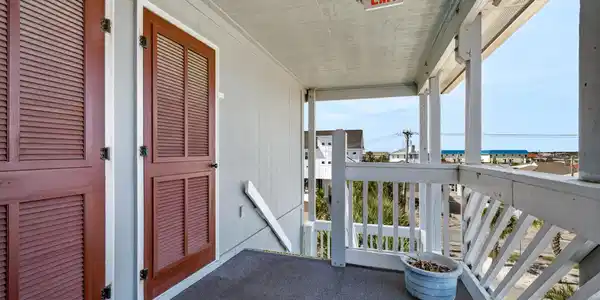 Image 4 Image 4