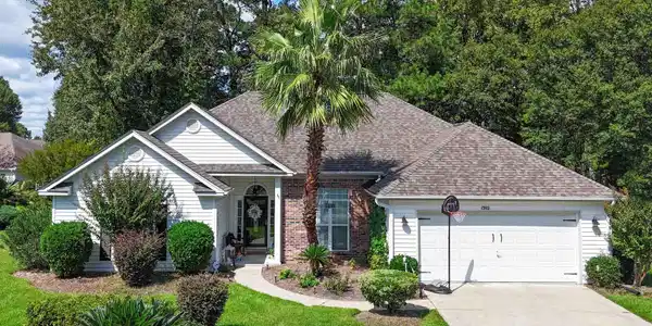 1392 Southwood Dr.