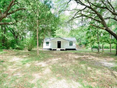 1589 Bellamy Dr.