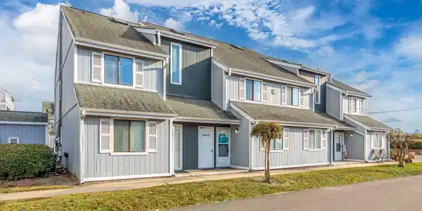 3700 Golf Colony Lane