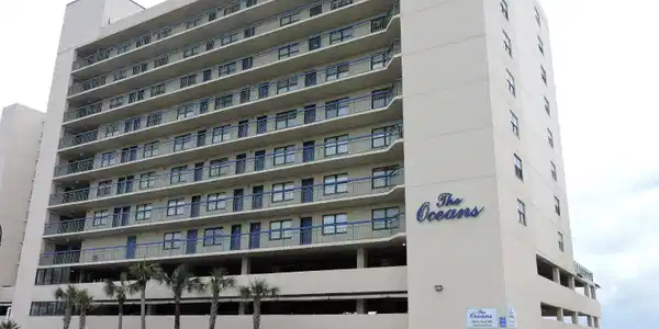 2500 N Ocean Blvd.