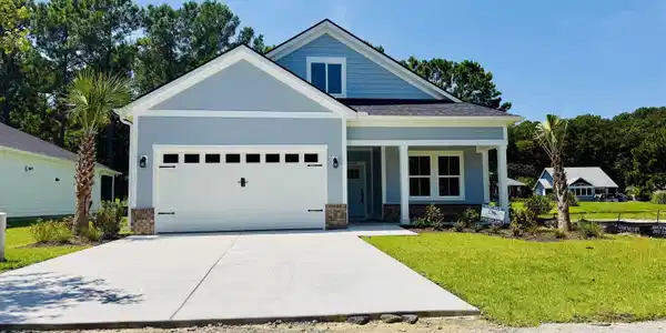 4020 Shorecrest Ct.