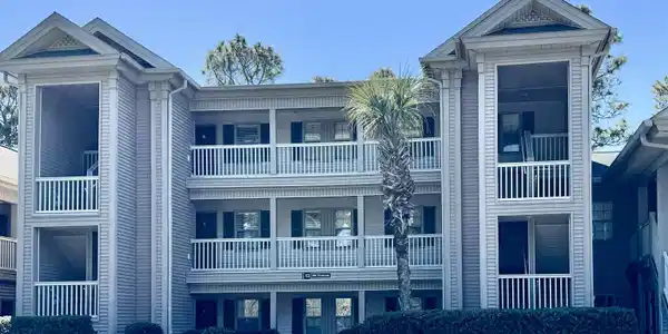 366 Pinehurst Ln.