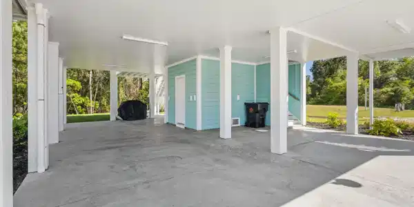 Image 4 Image 4