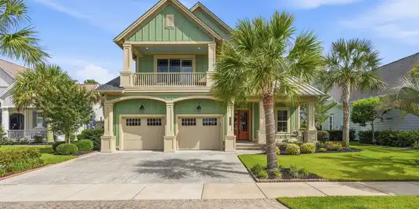 5972 Bolsena Place