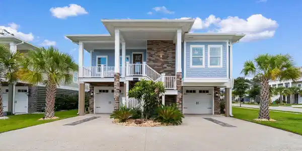 1013 Marsh View Dr.