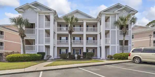 602 Waterway Village Blvd