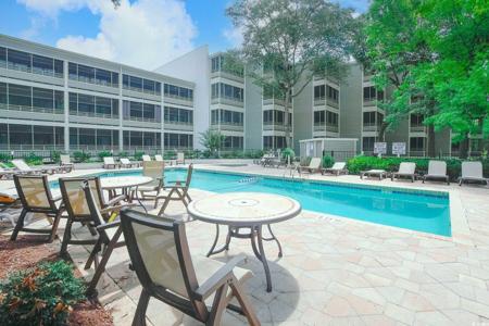415 Ocean Creek Dr.