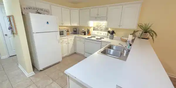 Image 4 Image 4