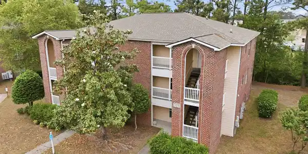 4243 Villas Dr.