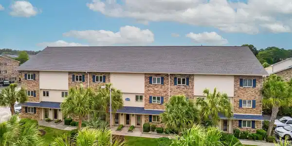 204 Double Eagle Dr.