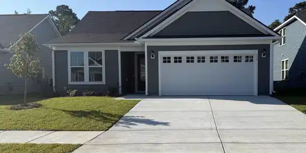 609 Palm Bay Dr.