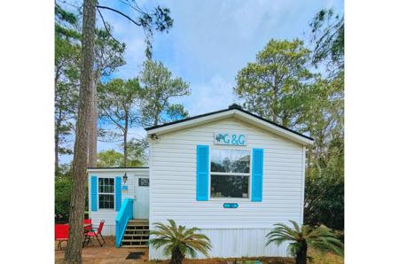 10 Ocean Reef Ln.