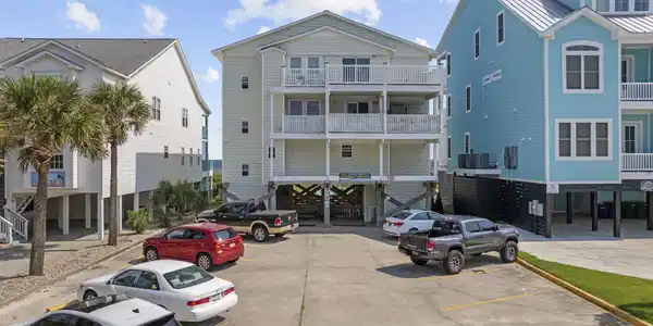 909 S Ocean Blvd.