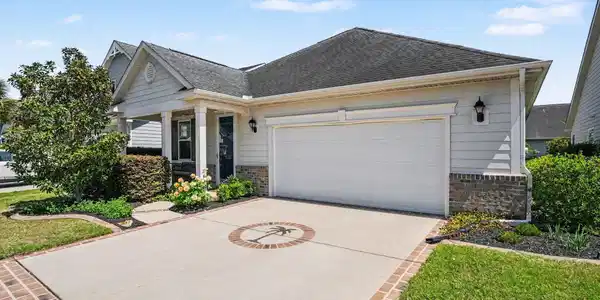 1546 Legacy Loop