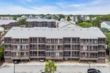 207 N Ocean Blvd.